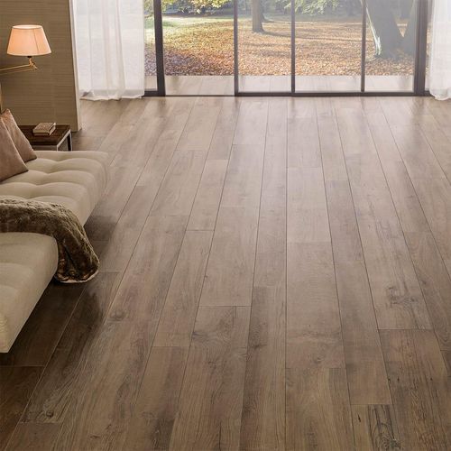 Porcelanato Manhattan Marrón Mate - 19.3X120 cm - 1.16 m2