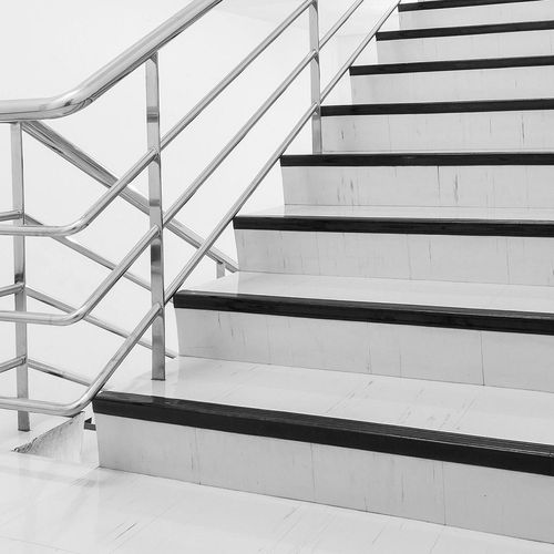 Perfil Antideslizante Rodo Paso Adhesivo Negro 1.5 Mt X 35 Mm