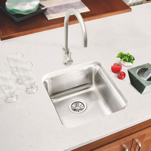 Lavadero Ferretti Plus Holland Empotrar C/Reb 1P 38X33X18Cm(Inc Des 3 1/2' Canas Y Trampa Pvc 1 1/2)