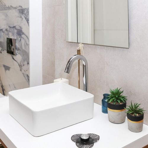 Llave Vainsa Glamour P/Lavatorio Al Mueble Alta In Line Cromo