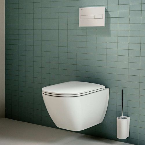 Combo Laufen Lua Inodoro Susp. Rimless Color Blanco Con Asiento+Cisterna S/Pulsador